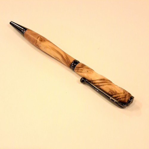 CR-031 Pen - Olive $45 at Hunter Wolff Gallery